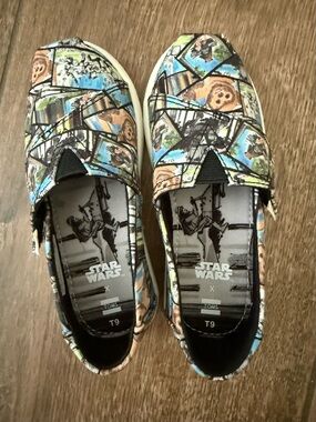 NEW TOMS x Star Wars Ewok Print Toddler Shoes Size 9 – NIB